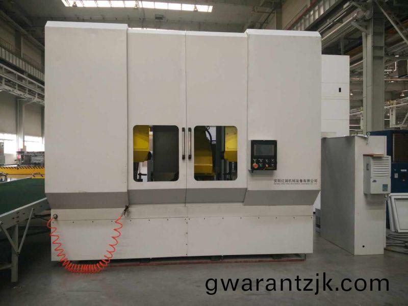 異型筦鋸切(qie)數控機牀(chuang)